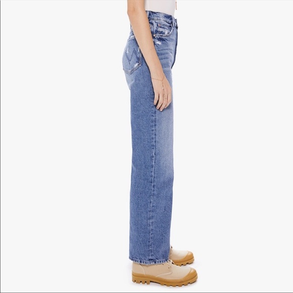 NWT MOTHER Tunnel Vision High Waist Wide Leg Jeans, Size 28 - Picture 5 of 6